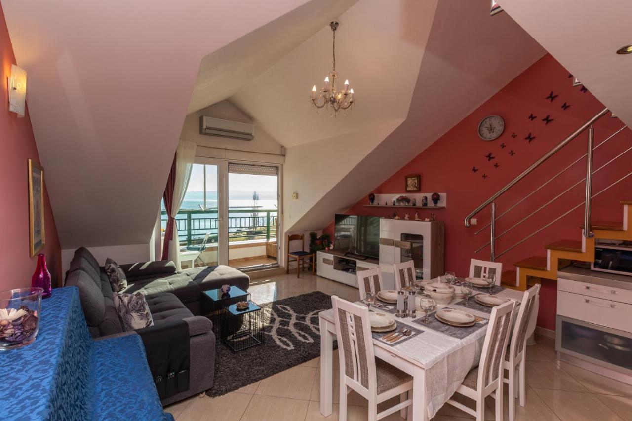 Apartment Monika Omis